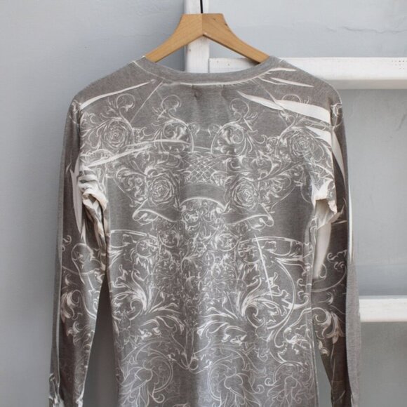 Baby Phat VTG Y2K Gray White Graphic Diamond Accent Long Sleeve Top Size XL NWT - Picture 4 of 7